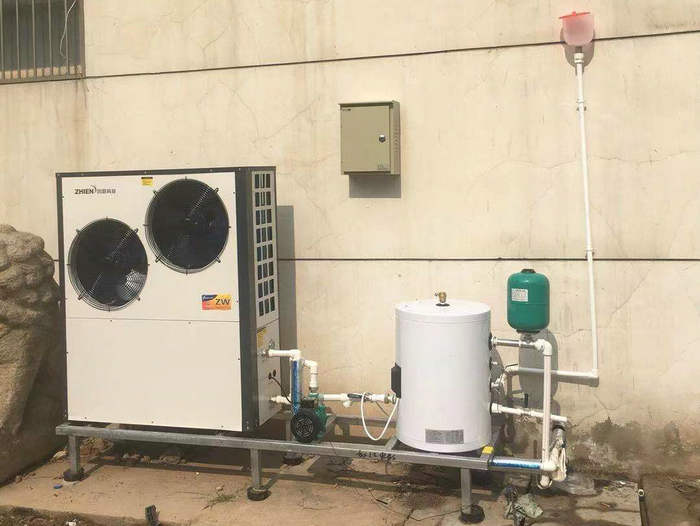 家用采暖工程：辽宁沈阳10匹家用变频热泵采暖项目